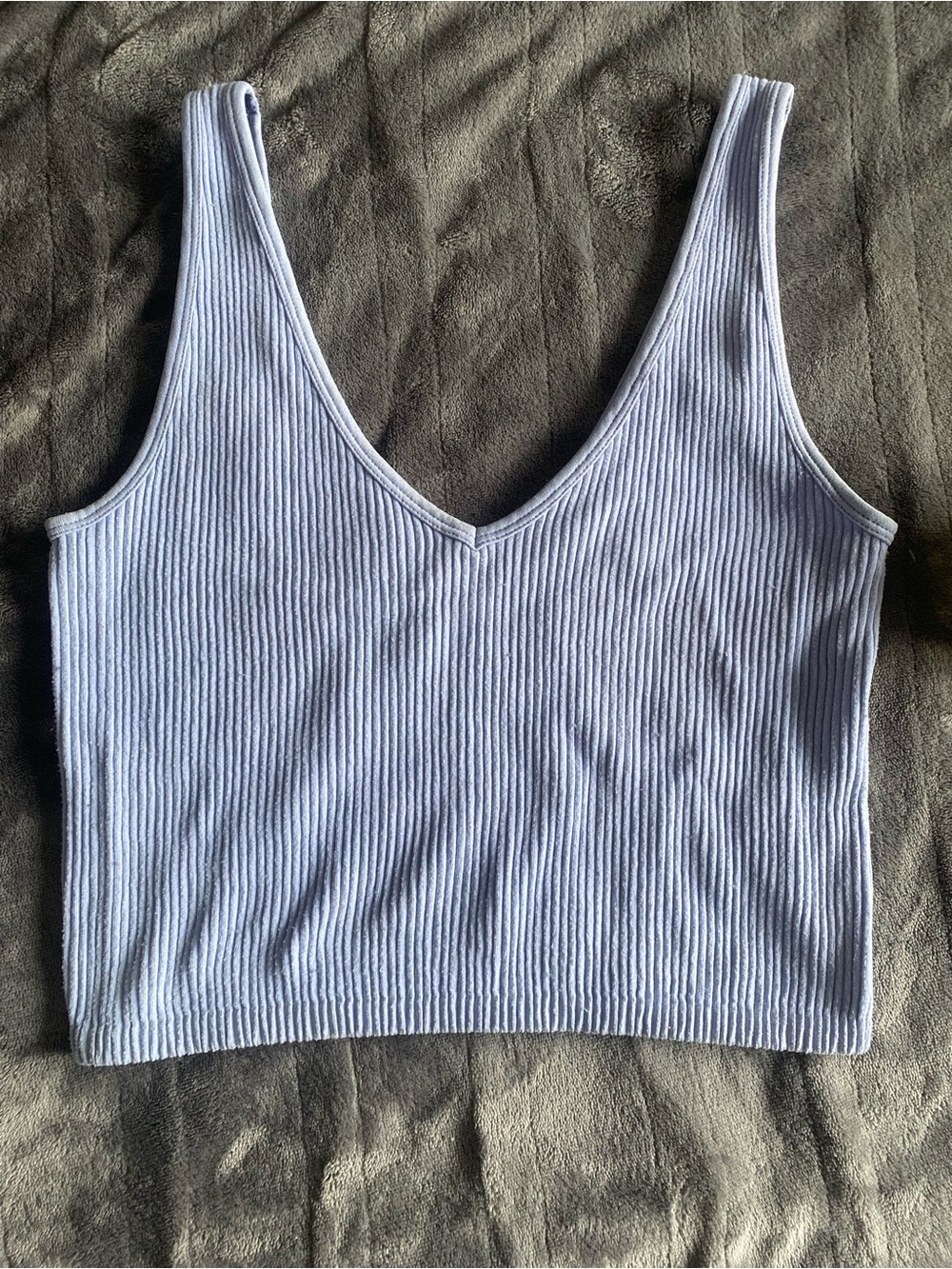 Ribbed V-Neck Cropped Tank Top Light Blue